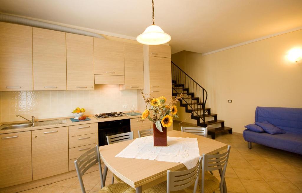 Agriturismo Cascina Roveri Monzambano Quarto foto